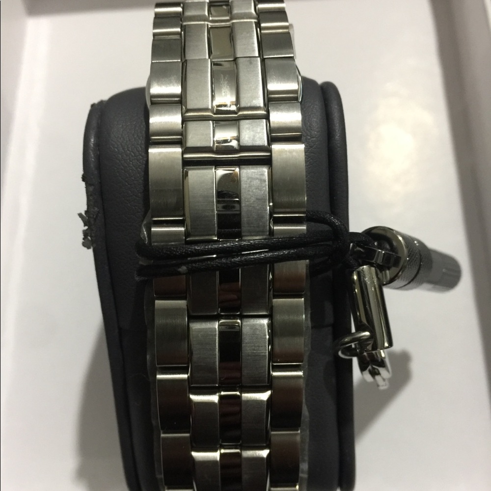 Bulova Accu-Swiss Mens Calibrator Watch new - Picture 6 of 7